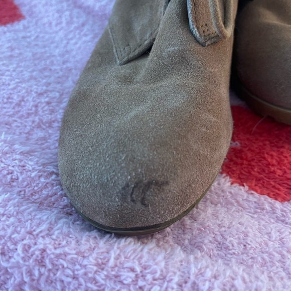 White Mountain Suede Wedges - Picture 5 of 5